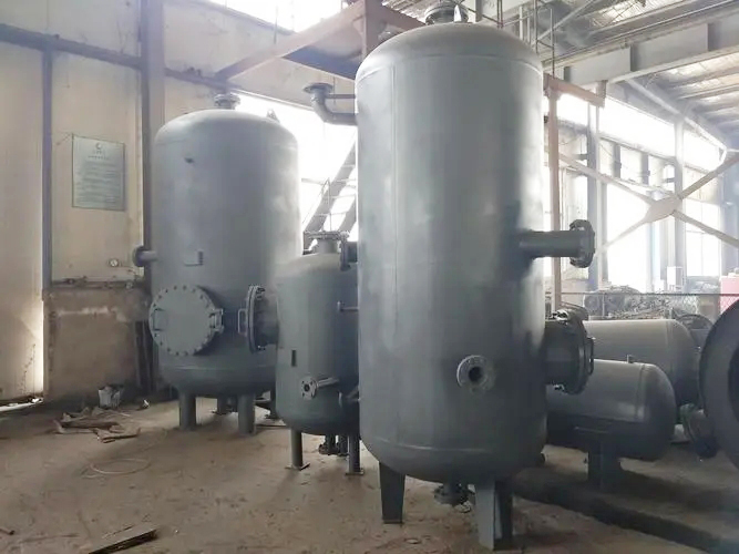 鍋爐水擴容器